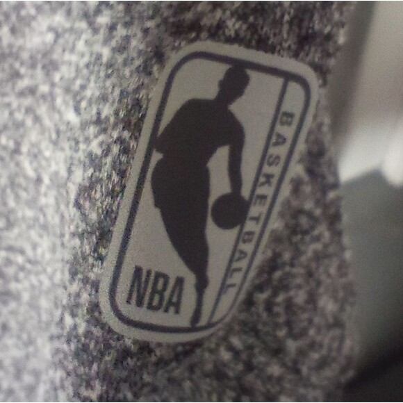 NBA Gray Hoodie With Gold Lettering Size 2X EUC P2P 28 In Length 32 In - Picture 3 of 8